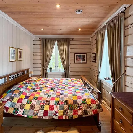Stunning In With House A Mountain View *