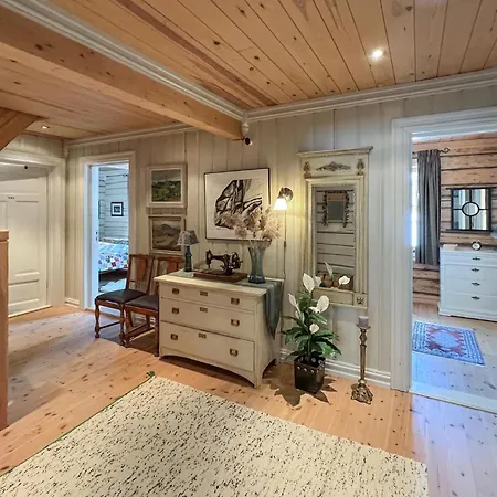 Stunning In With House A Mountain View *